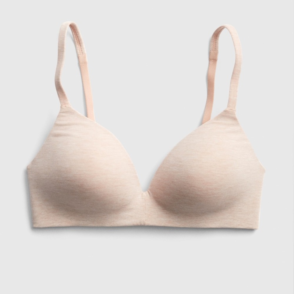 Gap Breathe Wireless Bra
